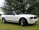 location-ford-mustang-cabriolet-v6-1.jpg