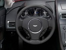 v8vantage-2.jpg